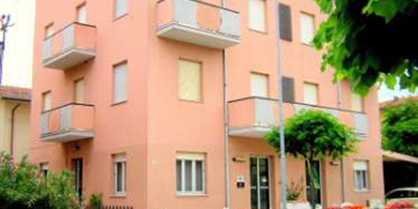   Offerta 2019 a Rimini in autogestione Hotel in autogestione a Torre Pedrera a poca distanza dal centro di Rimini e a soli 100 metri dal mare. Capienza hotel 60/62 […]